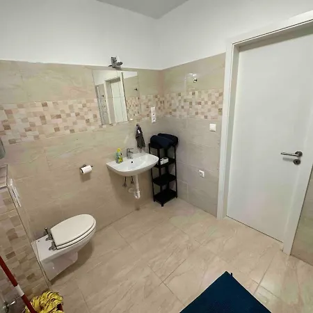 3 Bedroom Modern Nyaraló